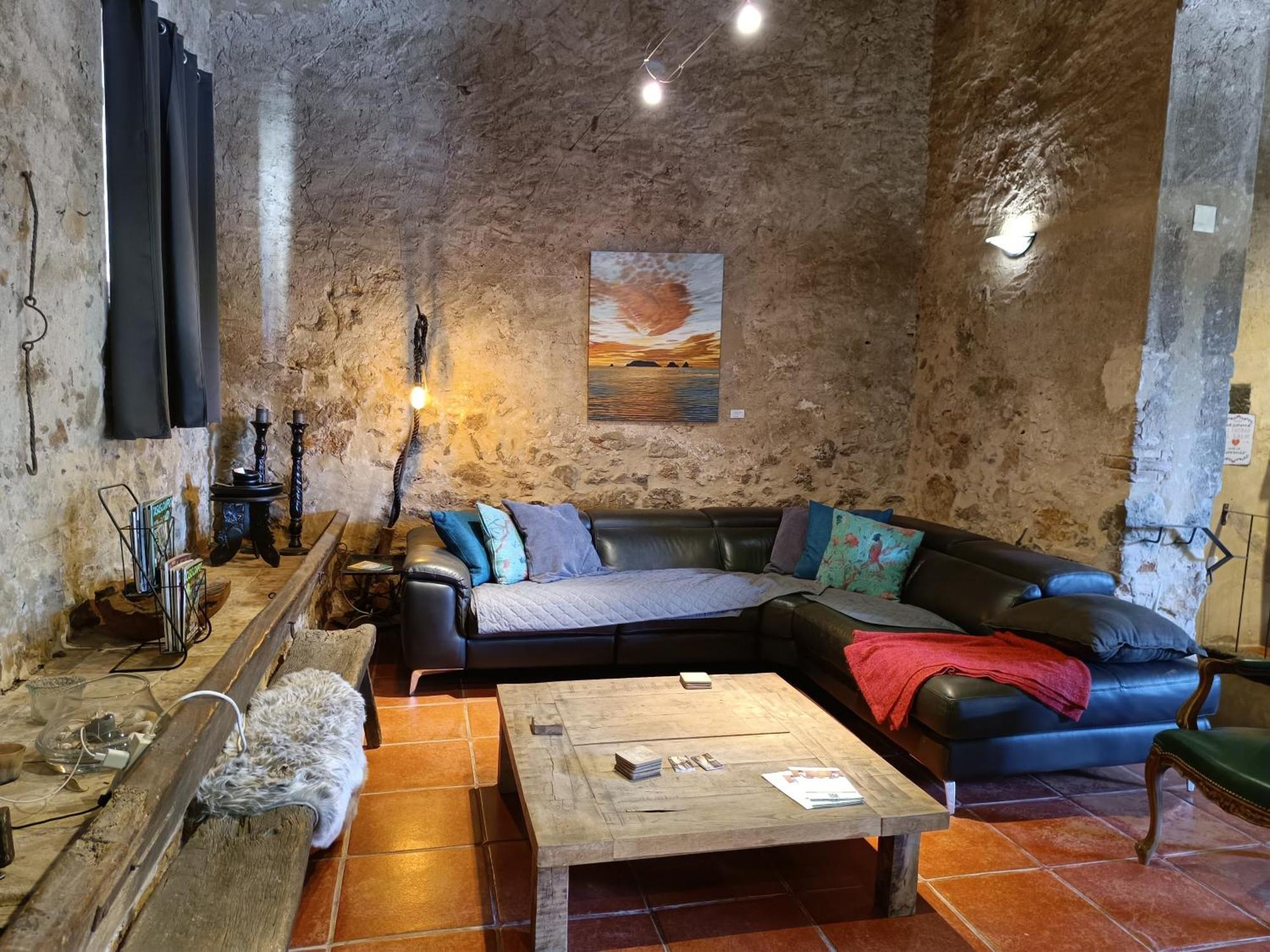 Mas Del Llop Blanc - Dog Friendly Hostal Rural - B&B Sobrestany Exterior foto